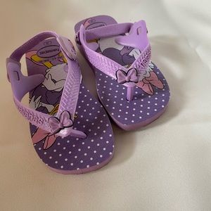 Disney Daisy Duck Havaianas sandals
